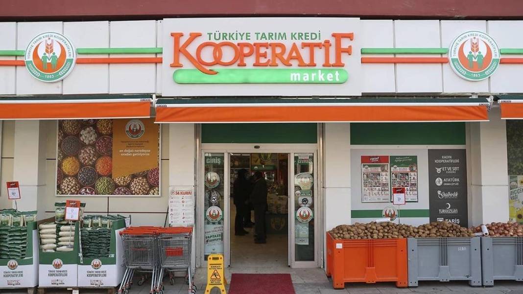 Tarım Kredi Marketlerinde Ramazan'a özel dev indirim! Tavuk, salça, deterjan... Fiyatlar dibi gördü, yetişen sepeti dolduracak 1